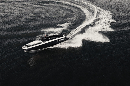 Моторный катер Finnmaster Husky R8
